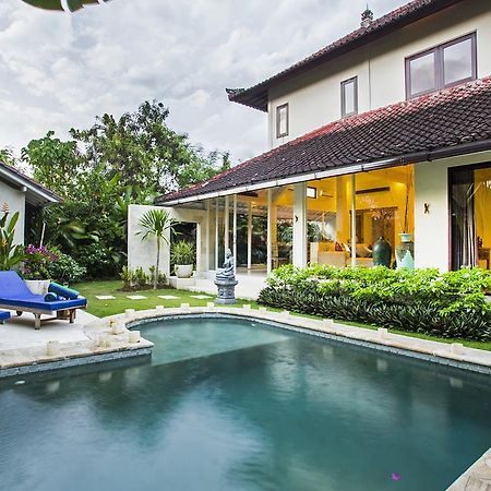 Villa Arushi Seminyak  Ngoại thất bức ảnh